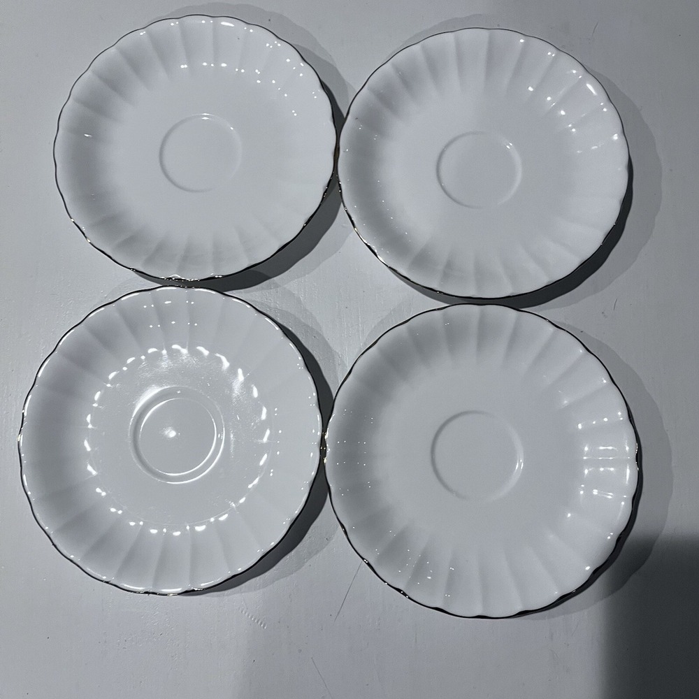 Refine Hoya Bone China White‎ Dessert Plates White Gold Rim Embossed 4 Total 6"